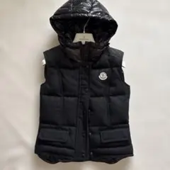 MONCLER モンクレール　ダウンベスト　異素材　ウール　シャイニー　黒
