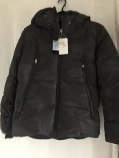 新品☆下げ札付　INHERIT カモフラ柄ダウンジャケット