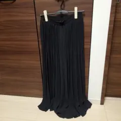 ニコアンド　プリーツスカート　黒