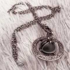 Vivienne Westwood オーナメンタルオーブネックレス　ブラック