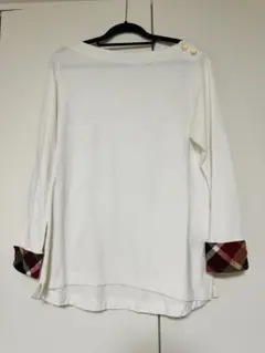 日曜日限定お値下げ☆ ブルーレーベルクレストブリッジ　綿素材カットソー