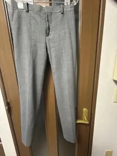 デプレ　グレー　スラックス