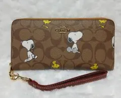 COACH　長財布　 スヌーピー &ウッドストック