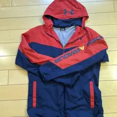 Under Armour ウィンドブレーカー L 赤・紺