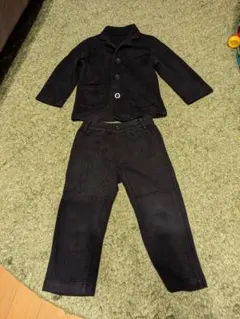 上下黒の無地キッズ男子フォーマルスーツ　90
