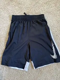 Nike サッカー　ハーフパンツ L 黒/白　キッズ