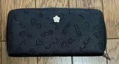 【MARY QUANT】黒の長財布 ハートとリップデザイン