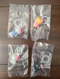 ハローキティ　めじるしアクセサリー　まとめ売り　ガチャガチャ