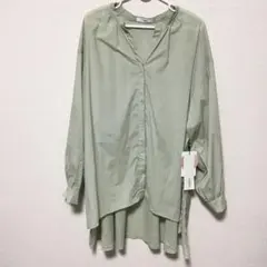 emmi シャツ　新品タグ付きのサムネイル