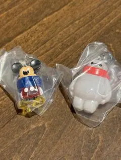 ディズニー めじるしアクセサリー Winter ミッキー ベイマックス ガチャ