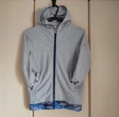美品 モンクレール MONCLER パーカー/重ね着風 グレー S〜M