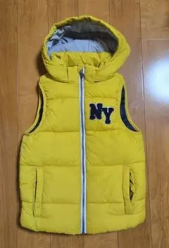 フード付き中綿ベスト