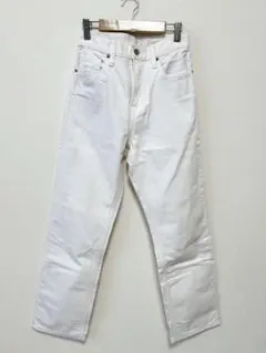 【UNIQLO】ホワイト ストレートデニム