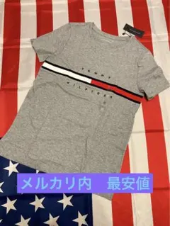 海外限定　新品タグ付き　トミーヒルフィガー灰色Tシャツ　海外のXSサイズ