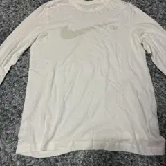 Nike The Nike Tee ホワイト 長袖Tシャツ