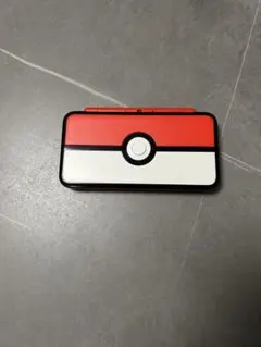 Newニンテンドー2DS LL モンスターボールエディション