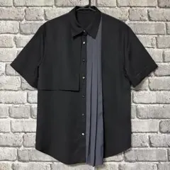 【美品】HARE　パートプリーツシャツ　ブラック　ブラウスのサムネイル