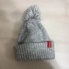 チチカカ　グレー ポンポン付きニット帽