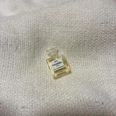 【新品】　 CHANEL No.5 オードゥパルファム　 1.5ml
