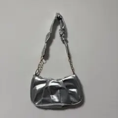 シルバーバック　ショルダーバッグ