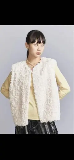 BEAUTY&YOUTH UNITED ARROWSフェイクファーベスト