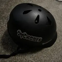bern ヘルメット マットブラックのサムネイル