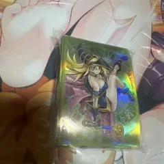 海外限定】遊戯王 魔術師の弟子ブラック・マジシャン・ガール スリーブ