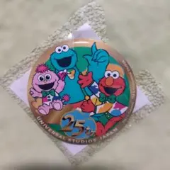 USJ 25周年 エルモ 缶バッジ