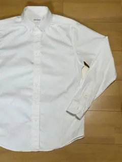 プラステ PLST 白 シャツのサムネイル