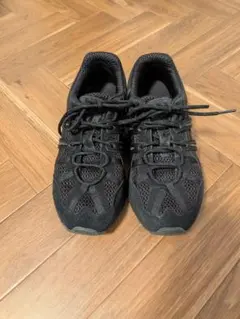 ASICS　GEL-SONOMA 黒　25cm　両つま先ひび割れあり　箱なしのサムネイル