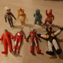 ウルトラマン　ソフビフィギュア8体セット