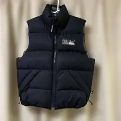 FIRST DOWN ダウンベスト ブラック グレーのリバーシブル