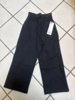 GU ガールズ　ワイドパンツ