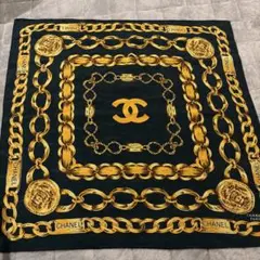 最終値下げ　シルク スカーフ チェーンモチーフ