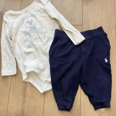 ラルフローレン　クマ刺繍ロンパースとネイビーパンツセット