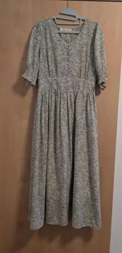 レイカズン　フリーサイズ　ベージュ/ブラウン　半袖　ロングワンピース　春夏◎