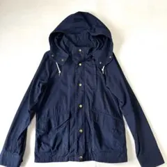 マウンテンパーカー