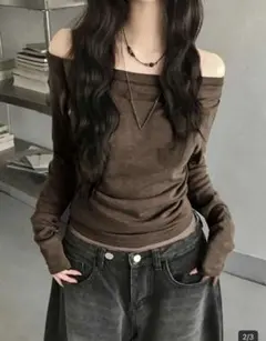 SHEIN 無地 オフショルカットソー カーキ ブラウン