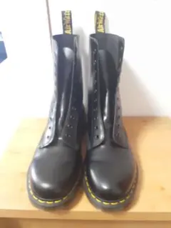 Dr.Martens 10ホール