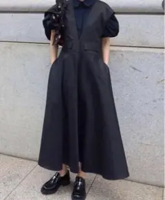 マチャット　ブラック Vネック ロングワンピース フリーサイズ