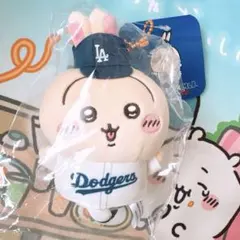 ちいかわ×MLB TOKYO SERIES マスコット うさぎ（ドジャース）