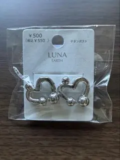 LUNA EARTH ハートモチーフ ピアス シルバーカラー