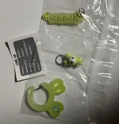 TWICE Lovelys アクリルカラビナ　フロッキーマスコット　ジョンヨン