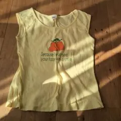 benefit イエローフルーツプリントTシャツ　タンクトップ　　レディースのサムネイル