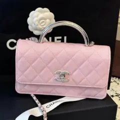 CHANEL チェーンクラッチ　トップハンドル　バッグ　チェーンウォレット