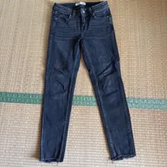 大幅値下げ❕ZARA スキニーデニム　ブラック