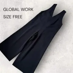 ★未使用★ GLOBAL WORK お手入れらくらく深Vネックサロペ