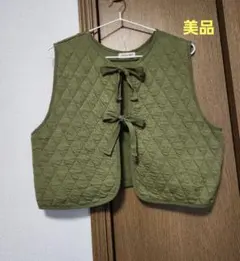 サマンサモスモス　【美品】カットキルトベスト　カーキ