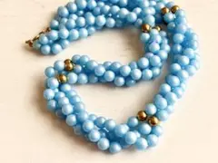年代物 未使用 涼し気な水色 3連 捻りデザイン レトロvintageネックレス