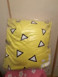 鬼滅の刃 ダイニング ヒロマ 限定　繋がる クッション　我妻善逸 鬼滅の刃 ダイニング ヒロマ 限定 繋がる クッション 我妻善逸 未開封